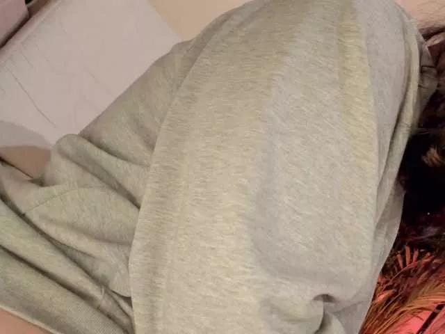 Offline sarahlynn2005 on BongaCams