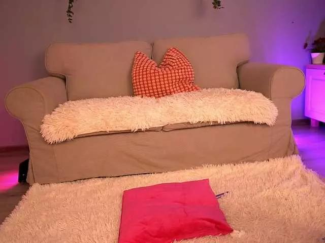 SarahRaynex on BongaCams 