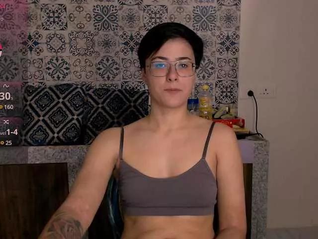 Sashanotfound on BongaCams 