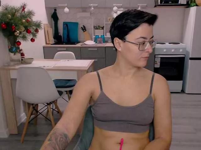 Sashanotfound on BongaCams 