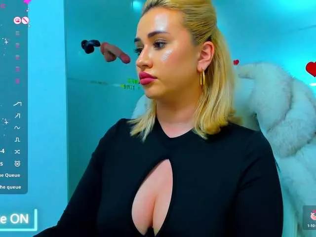 sassyqueen on BongaCams 