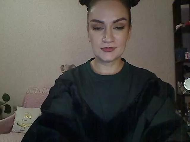 Offline SerafimaArt on BongaCams