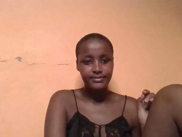 Sexy-naughty-queen on BongaCams 