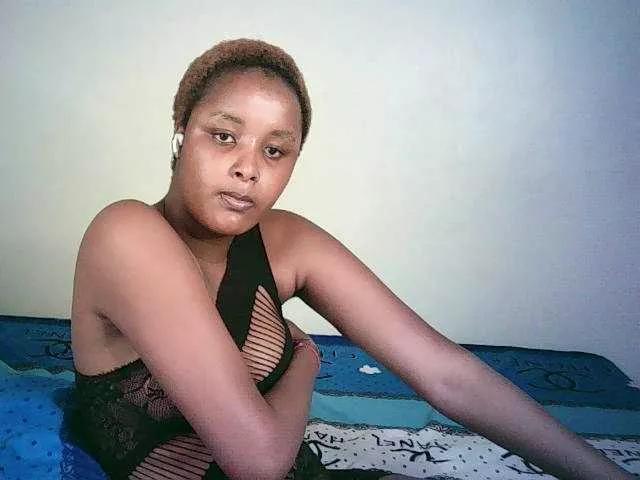 Sexy-naughty-queen on BongaCams 