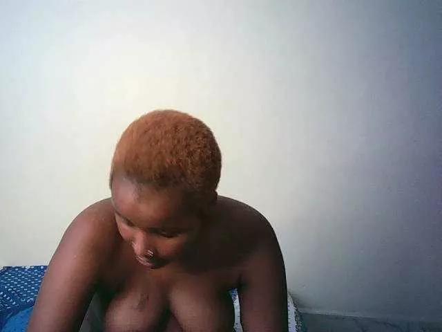 Sexy-naughty-queen on BongaCams 