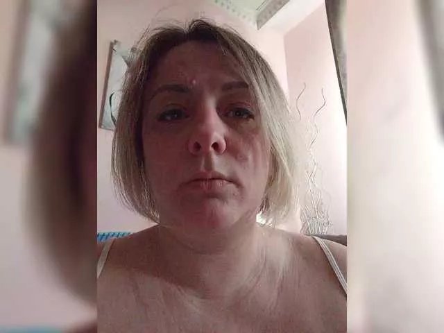 Offline Sexymissex on BongaCams