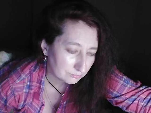 Offline sexymom333 on BongaCams