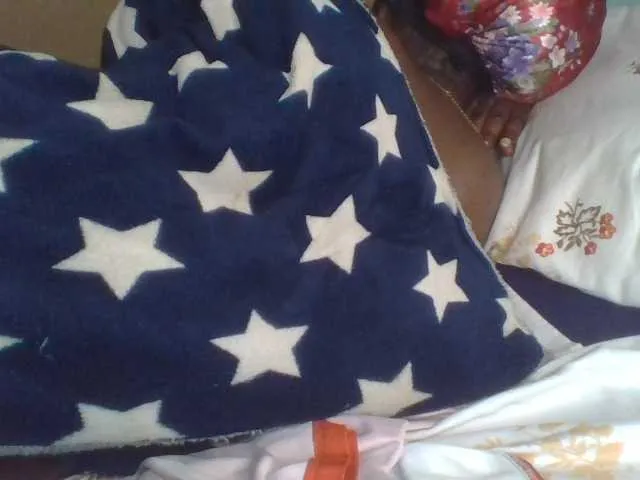 Offline ShallyVee on BongaCams