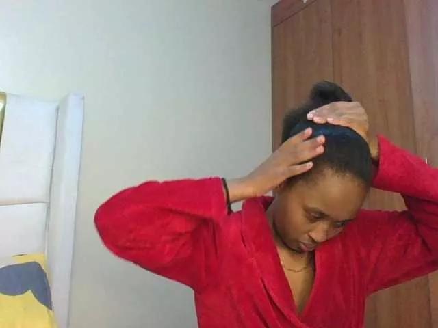 Offline shanizz001 on BongaCams