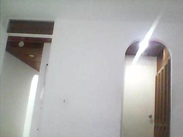 Freechat ShekinahPhili1 on BongaCams