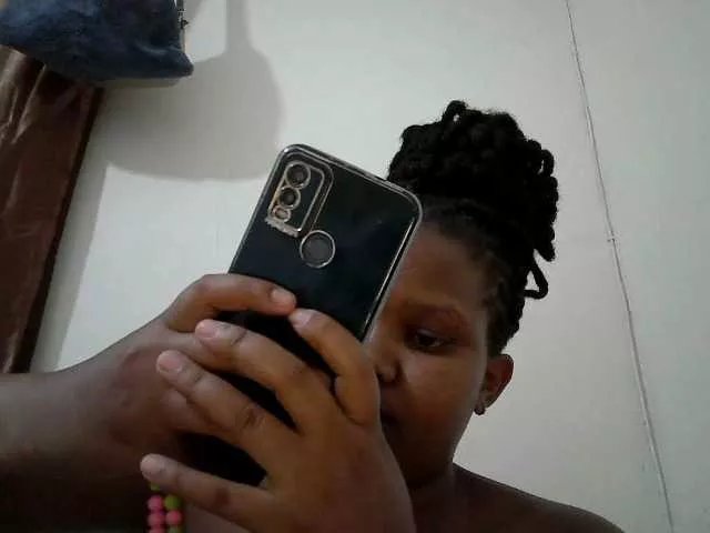 Offline Shepretty on BongaCams