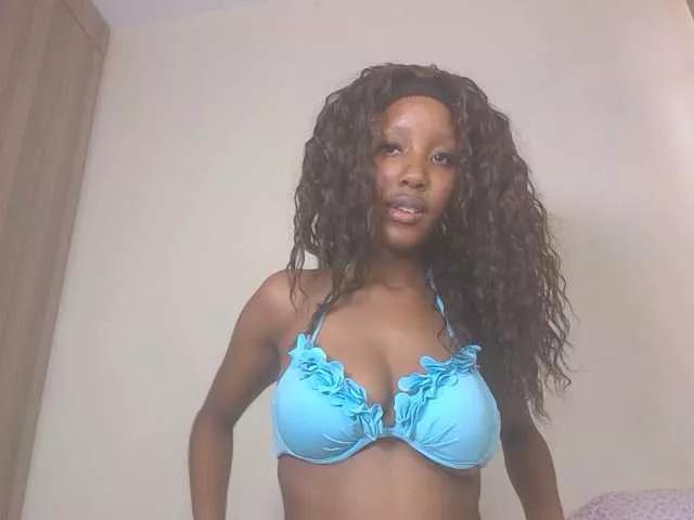 Freechat snowfox254 on BongaCams