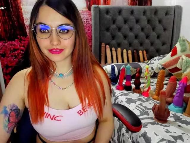 sofia23dirty on BongaCams 