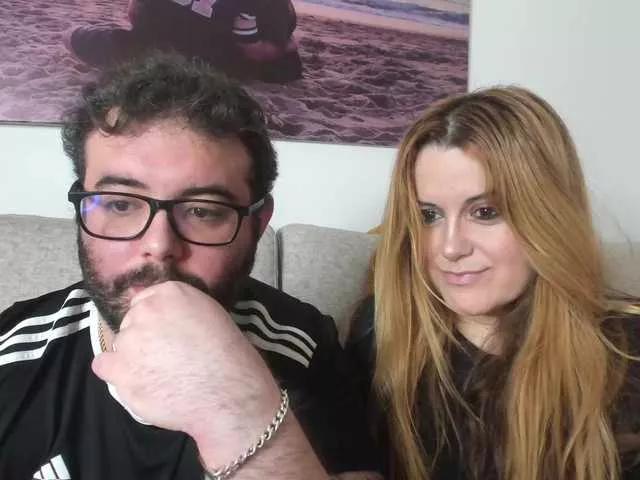 sofiandchris2 on BongaCams 