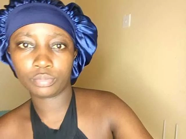 Offline SoniaBella on BongaCams