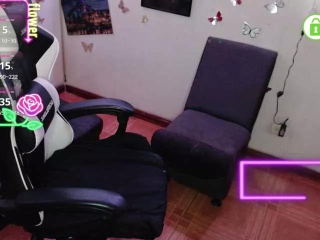 Masturbate to SophiaaVega, she wants to masturbate for you SophiaaVega from BongaCams