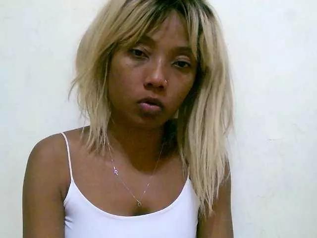Stellah1 on BongaCams 