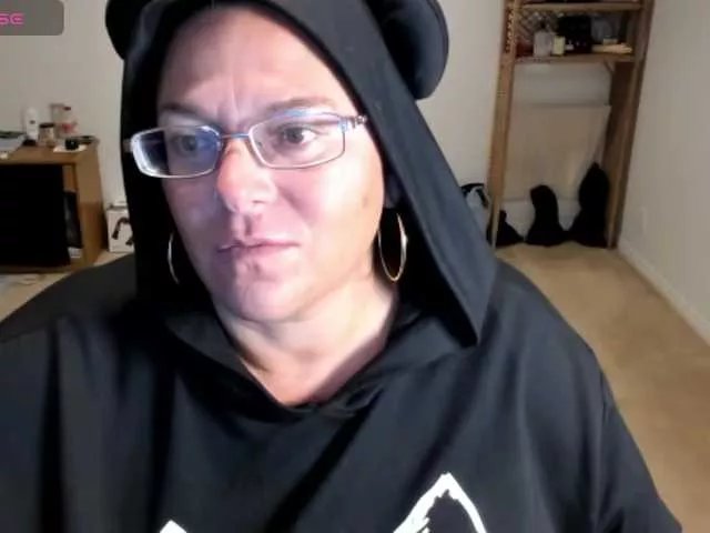 Offline supervagtastic on BongaCams