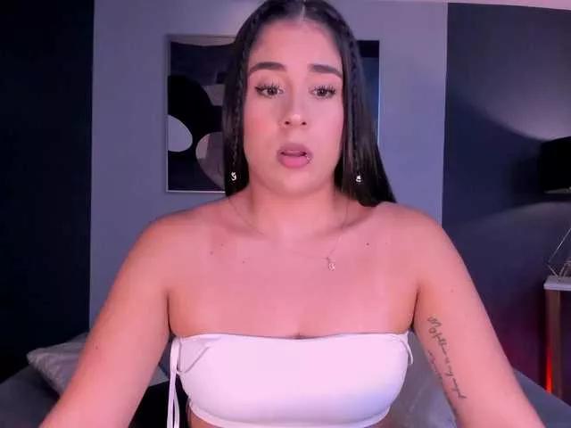 Offline SussyBell on BongaCams