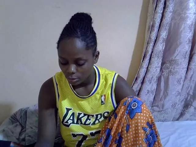 Discover Sweet-diva, she wants to masturbate for you Sweet-diva from BongaCams