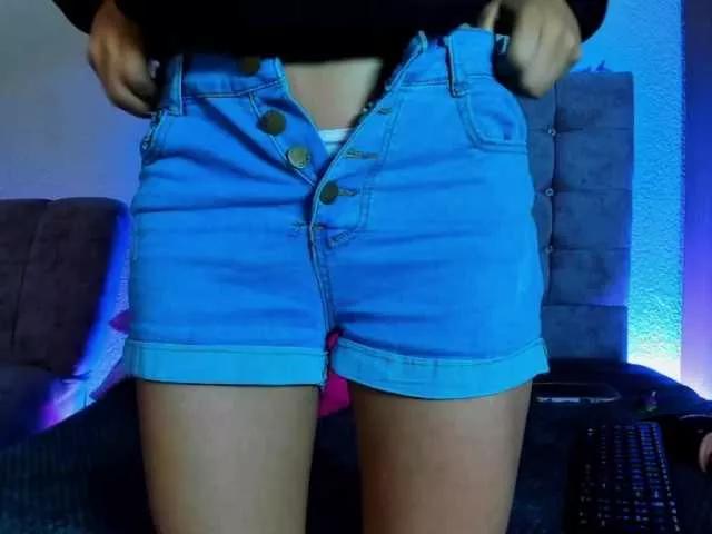 sweet-emma on BongaCams 