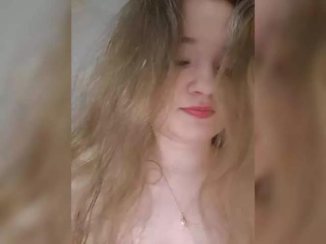 SweetKarinaa on BongaCams 