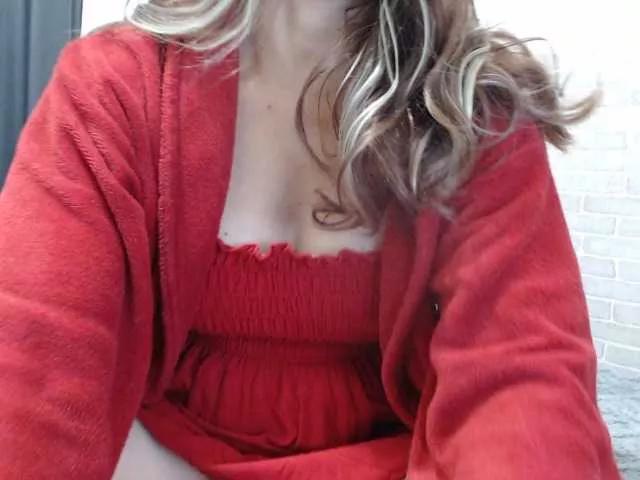 Offline sweetmaju on BongaCams