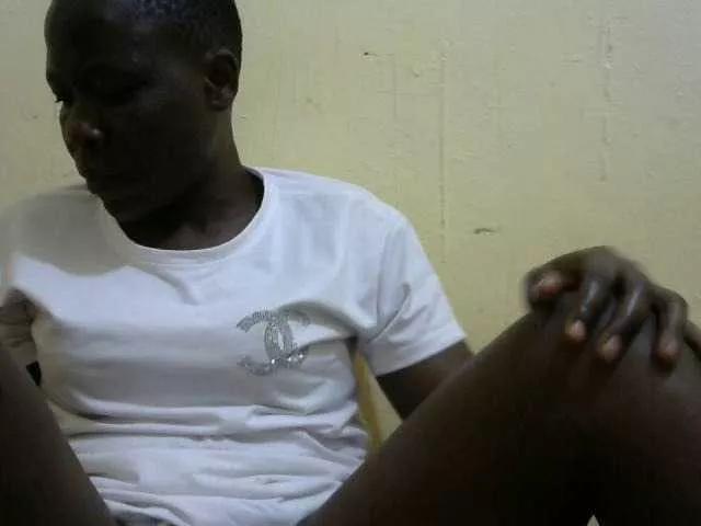 Sweetmella on BongaCams 