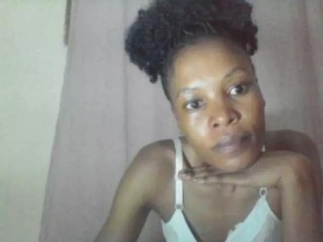 Sweetpetite254 on BongaCams 
