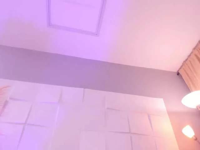 TaraLombardi on BongaCams 