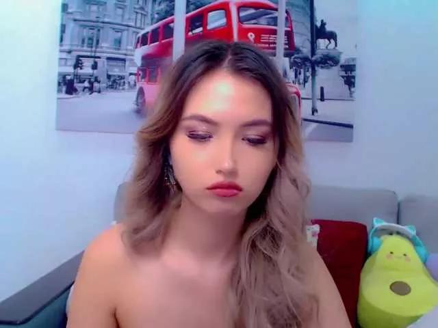 TeaRose12 on BongaCams 