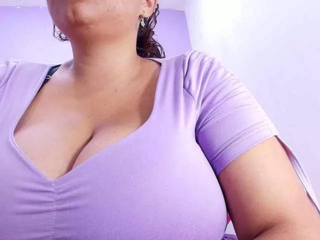 tinkerbell- on BongaCams 