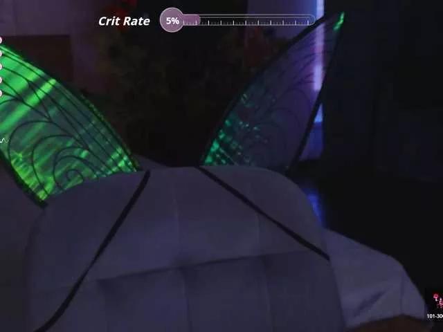 Discover Trixiie, she wants to masturbate for you Trixiie from BongaCams