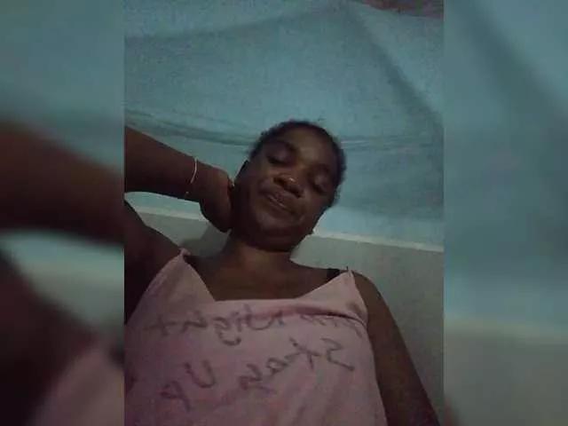 Offline tryciah on BongaCams