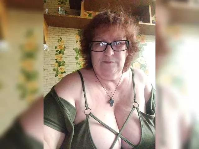 Checkout 55 years old TUTSI6 from BongaCams TUTSI6 from BongaCams