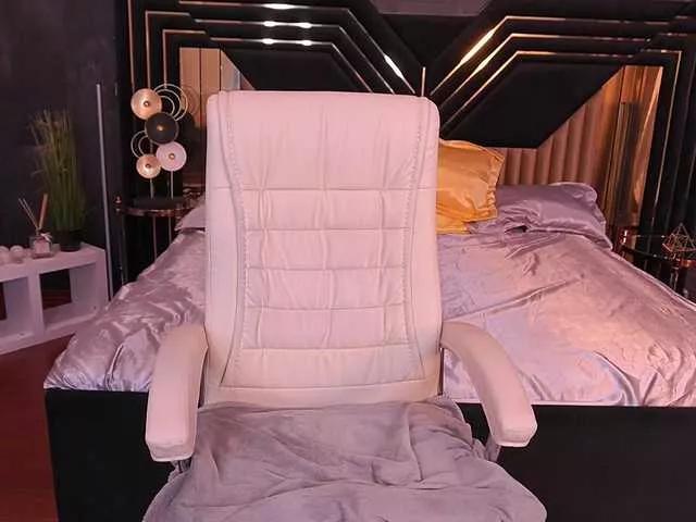 Offline ValeryRosseee on BongaCams