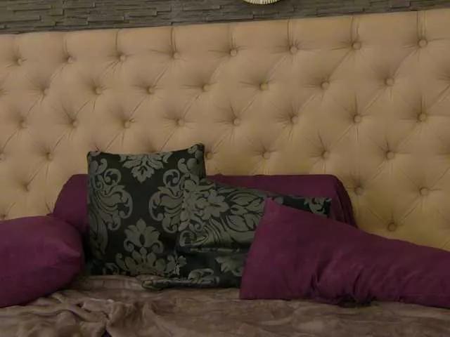 VannyFoxx on BongaCams 