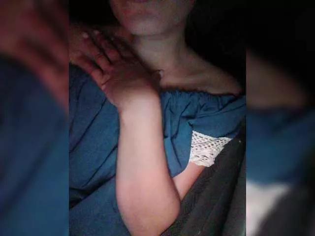 Vina-Nelly on BongaCams