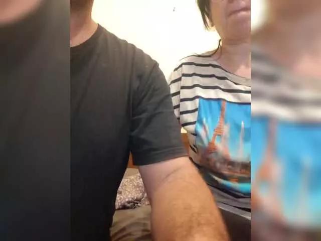 Masturbate to hot stripper VityaAndLena VityaAndLena from BongaCams
