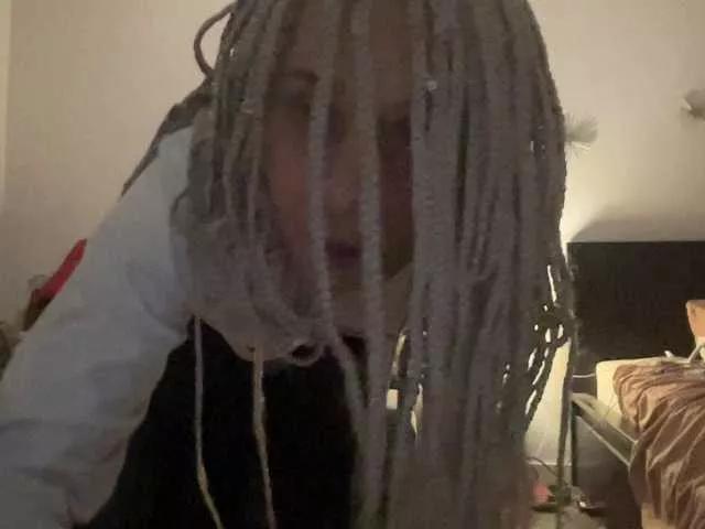 VivaLipstick on BongaCams 