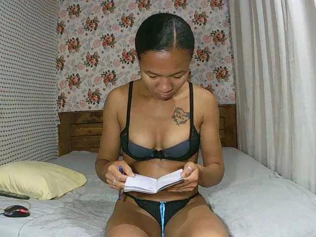 Hot Volaway wants you to fuck her body now Volaway from BongaCams