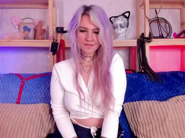 White-Krol on BongaCams 