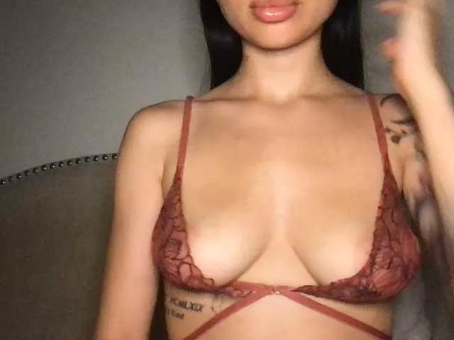 Offline Xoxcat on BongaCams