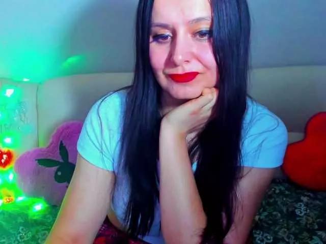 YoungSheep on BongaCams 