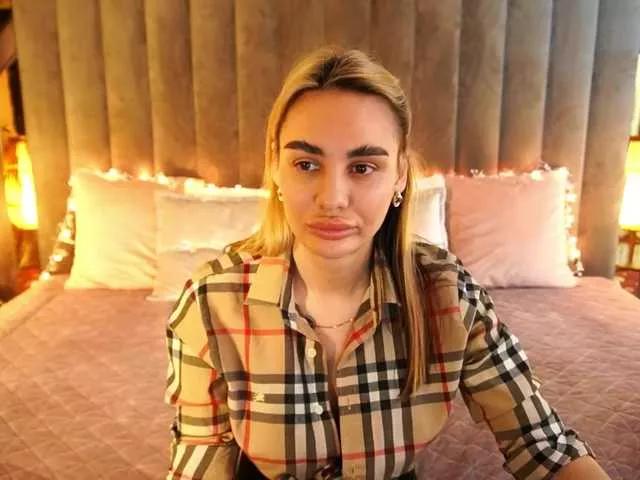 YourMillsy on BongaCams 