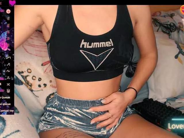 yzza-suave from BongaCams