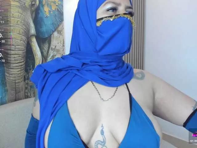 Freechat zully-arabb on BongaCams