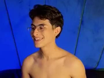 Cute aaron_eze from Chaturbate aaron_eze from Chaturbate