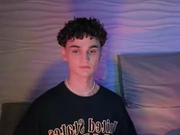 Freechat adam_21cm on Chaturbate