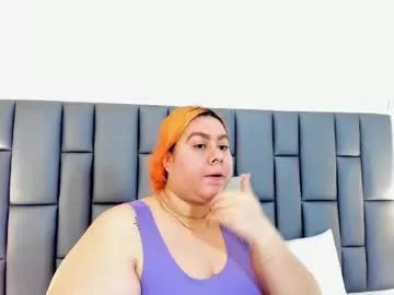 Freechat adreeaperez1 on Chaturbate